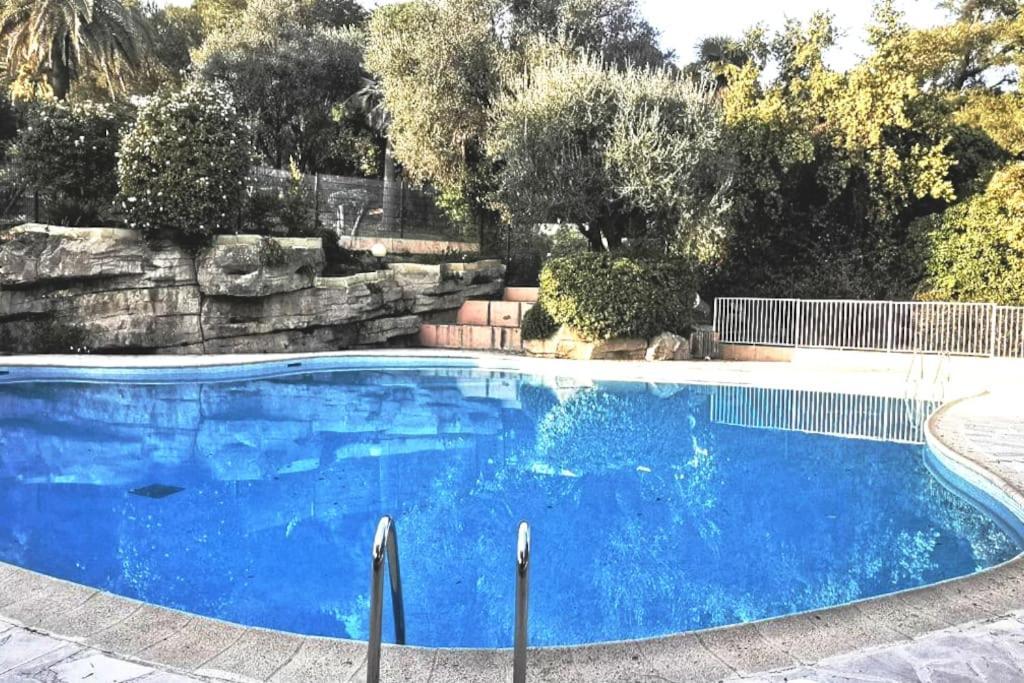 Appartement Nice Centre Vue Mer Avec Piscine Pour Famille, Couple D'Amis Pas De Groupes De Jeunes Autorises Eksteriør billede